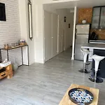 Apartment Cosy Avec Jardin Proche Centre . La Rochelle (Charente-Maritime)