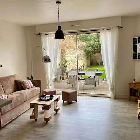 Cosy Avec Jardin Proche Centre . 아파트