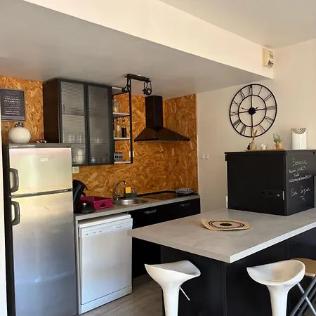Cosy Avec Jardin Proche Centre . 아파트 라로셸