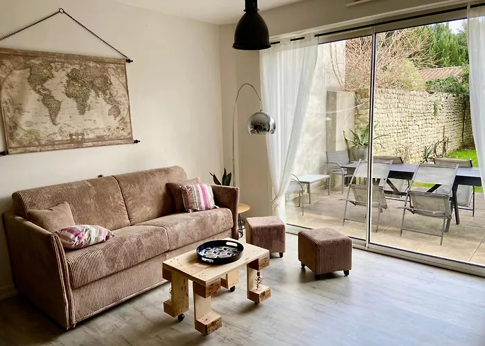 Cosy Avec Jardin Proche Centre . Διαμέρισμα Λα Ροσέλ